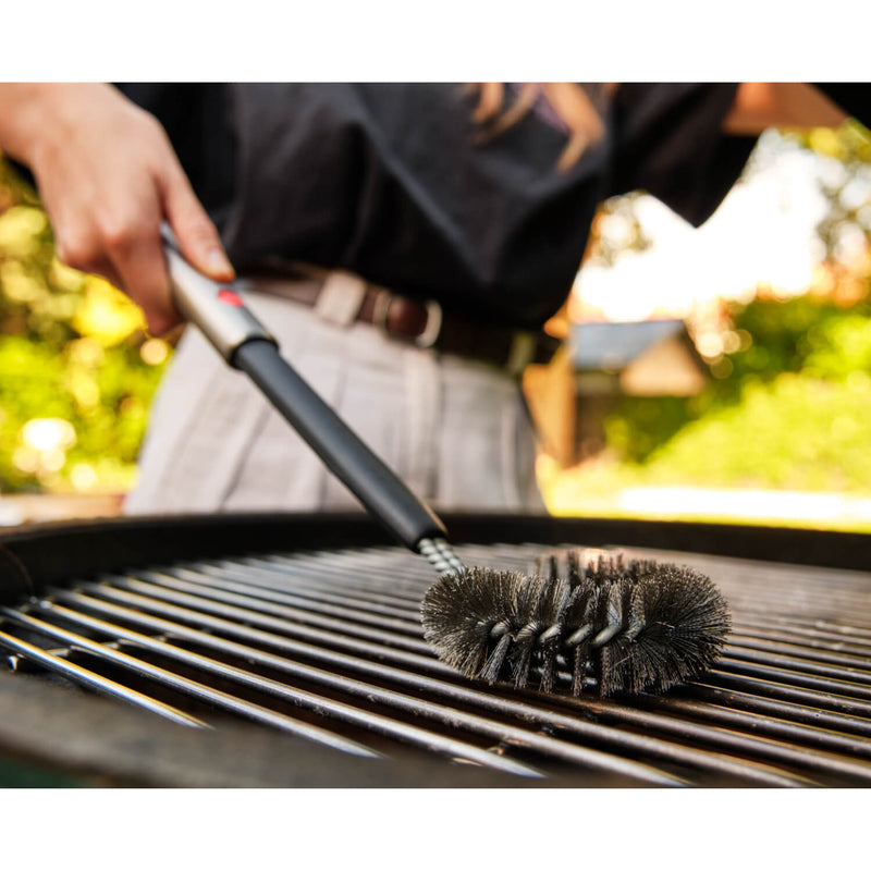 Joseph Joseph GrillOut™ BBQ Retractable Cleaning Brush