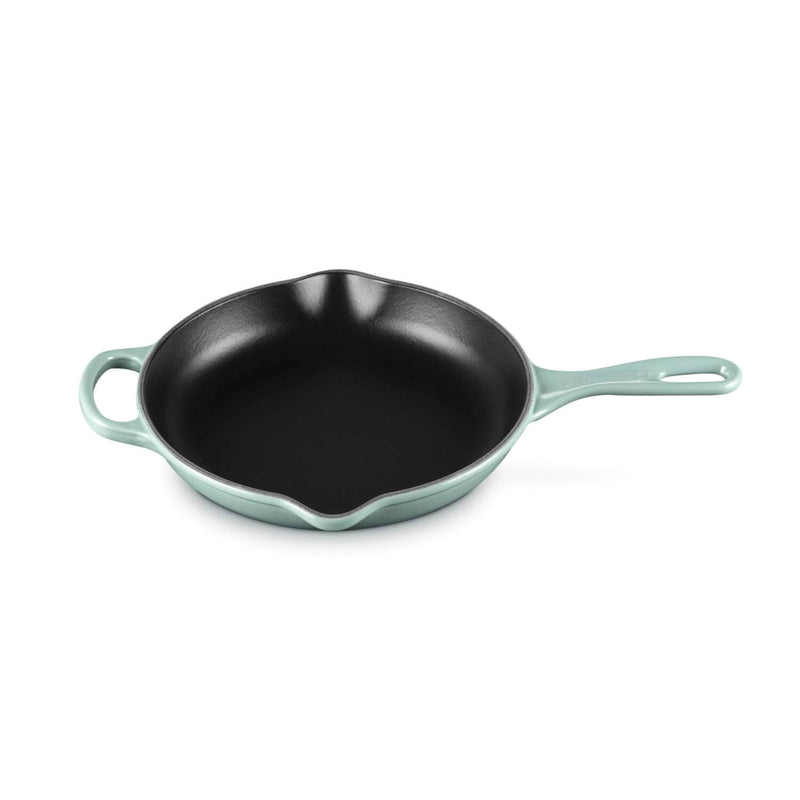 Le Creuset Signature Cast Iron 23cm Round Skillet - Sea Salt