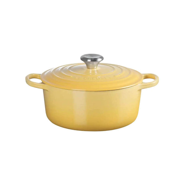 Le Creuset Signature Cast Iron 22cm Round Casserole - Camomille