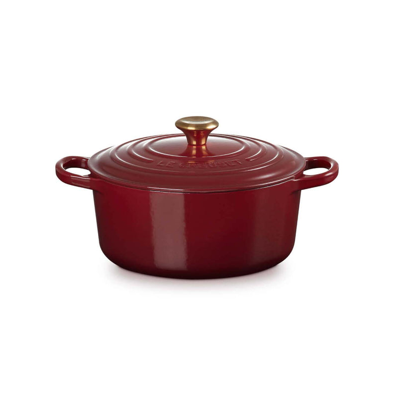 Le Creuset Signature Cast Iron 22cm Round Casserole - Garnet