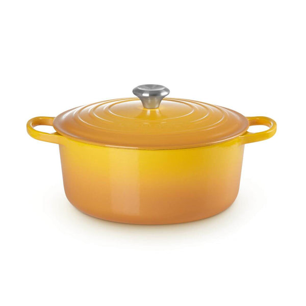 Le Creuset Signature Cast Iron 28cm Round Casserole - Nectar