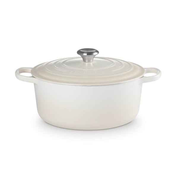 Le Creuset Signature Cast Iron 28cm Round Casserole - Meringue