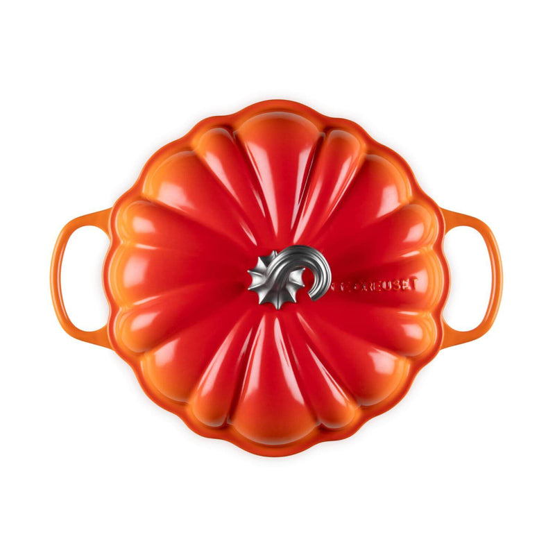 Le Creuset Halloween Signature Cast Iron 28cm Pumpkin Shallow Casserole - Volcanic