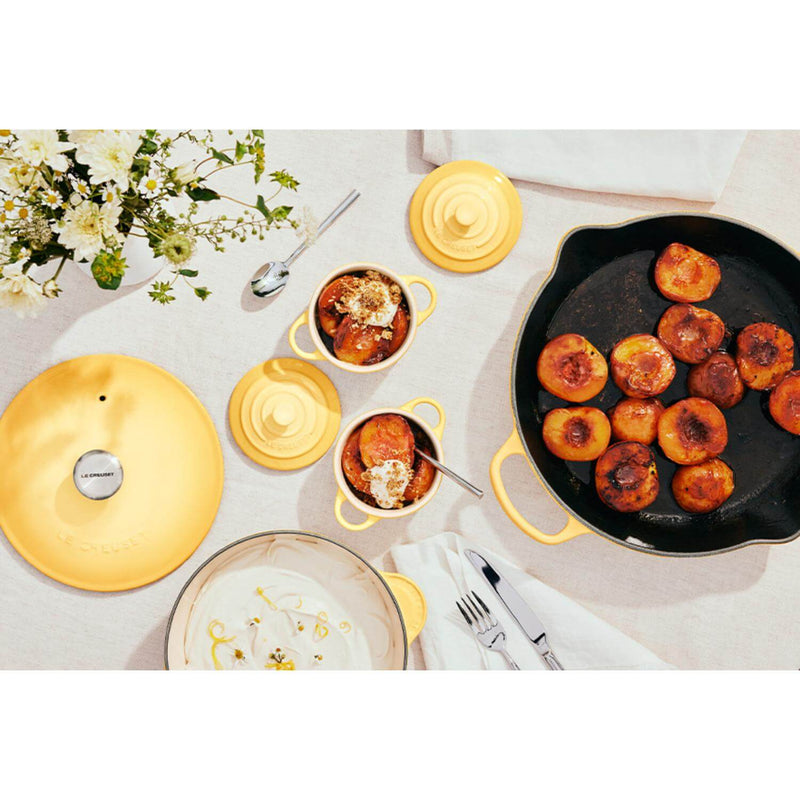 Le Creuset Signature Cast Iron 20cm Round Casserole - Camomille