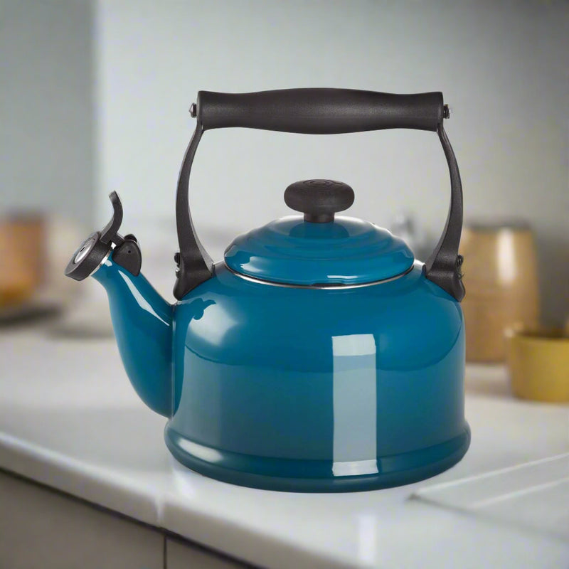 Le Creuset Traditional Stove Top Kettle - Deep Teal