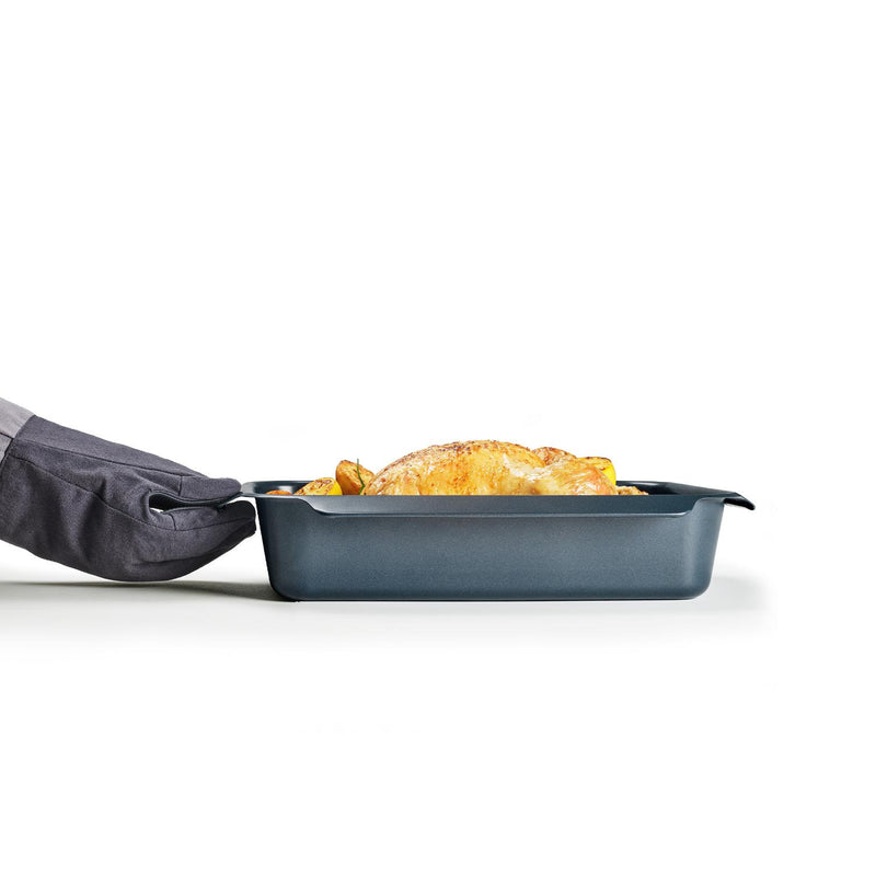 Joseph Joseph Nest™  Oven Non-Stick Medium Roasting Tray - Blue