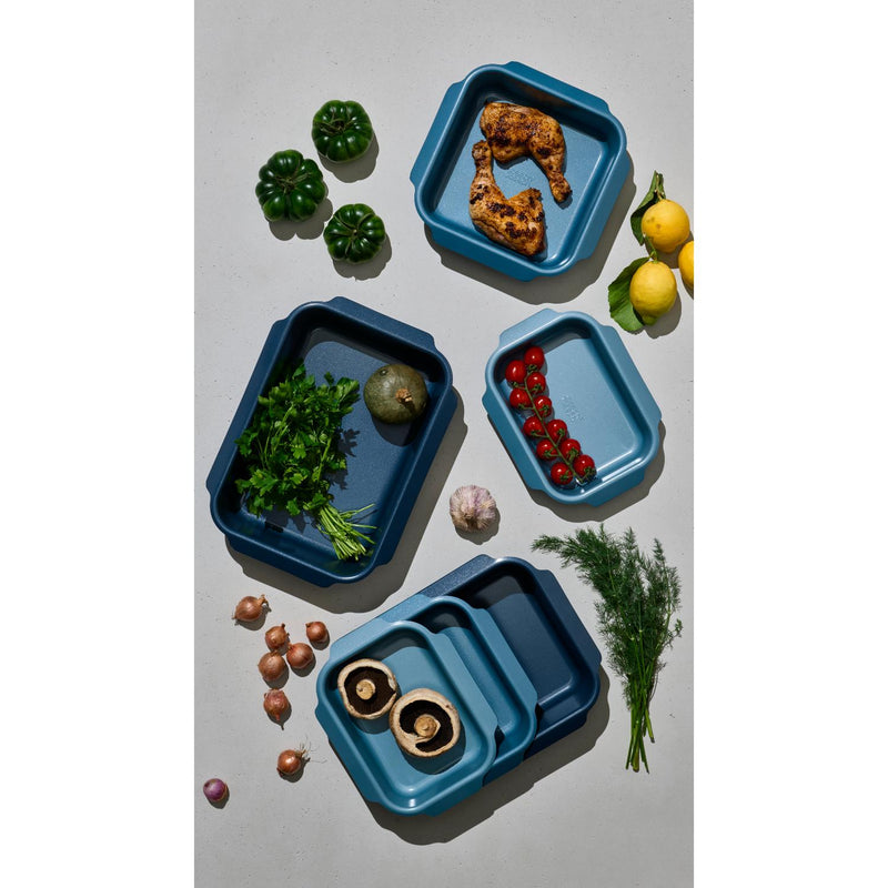 Joseph Joseph  Nest™ Oven Non-Stick Large Roasting Tray - Blue