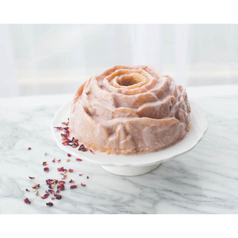 Nordic Ware Rose Bundt Pan With a Free Recipe Book - Toffee