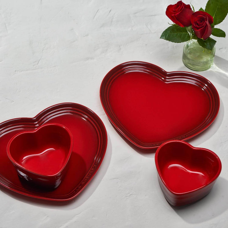 Le Creuset Set of 2 Heart Stoneware Ramekins - Cerise