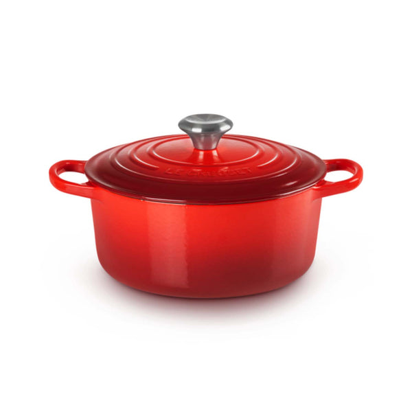 Le Creuset Signature Cast Iron 24cm Round Casserole - Cerise