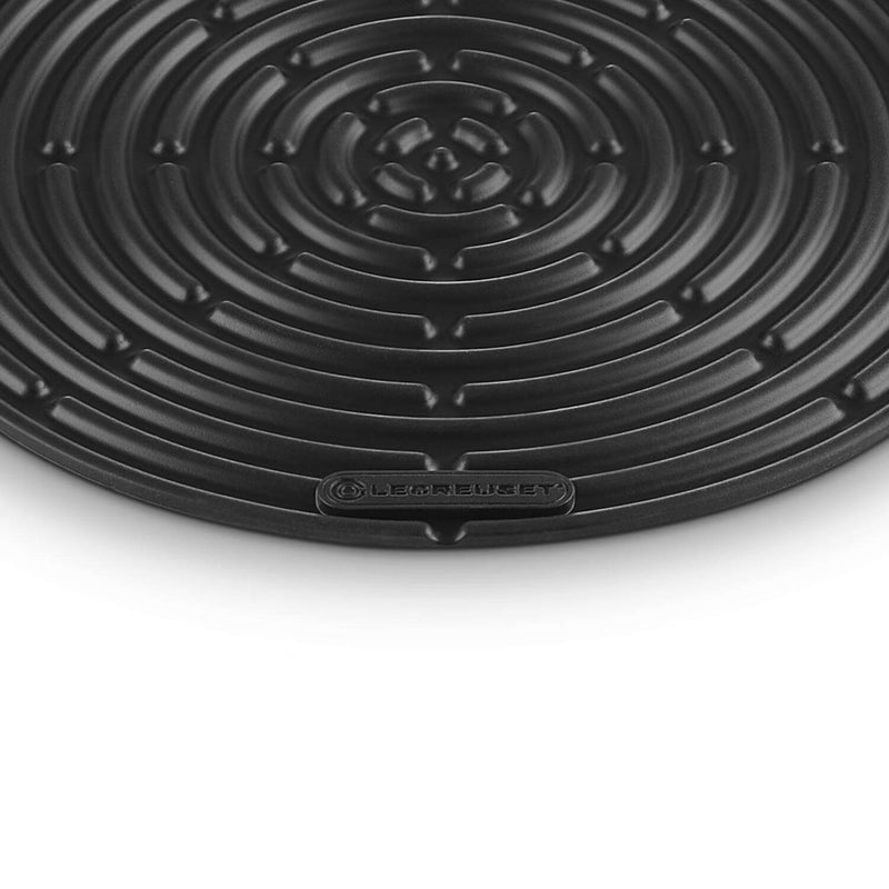 Le Creuset Silicone Round Cool Tool - Black