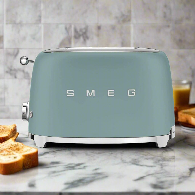 Smeg 50's Style Retro TSF01 2 Slice Toaster - Matte Emerald Green