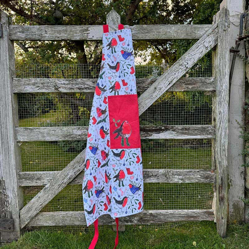 Alex Clark Christmas 100% Cotton Apron - Festive Robins