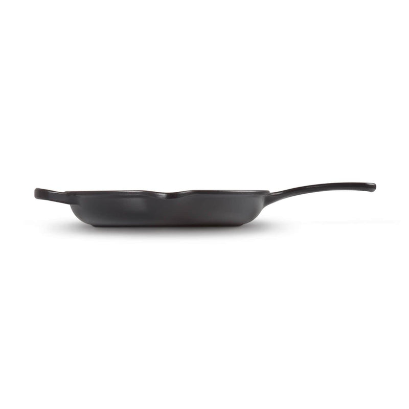 Le Creuset Signature Cast Iron 23cm Round Skillet - Satin Black - Potters Cookshop